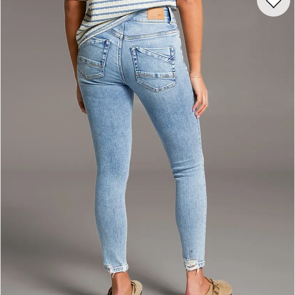 Women's Light Blue Skinny Jeans